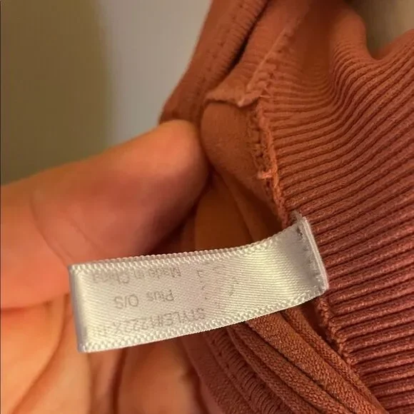 BKE Rust Lace Halter Bralette - Picture 2 of 3